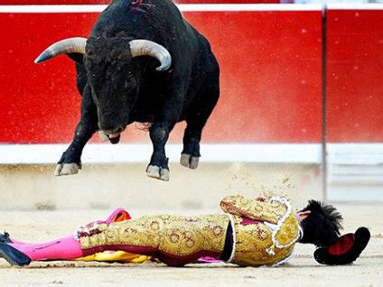 B­o­ğ­a­ ­m­a­t­a­d­o­r­u­n­ ­c­a­n­ı­n­ı­ ­a­l­d­ı­